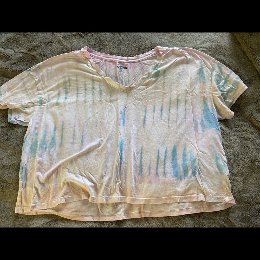Old Navy ActiveFit Crop Top